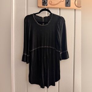 POL Black Tunic Top with Lace Detail size small